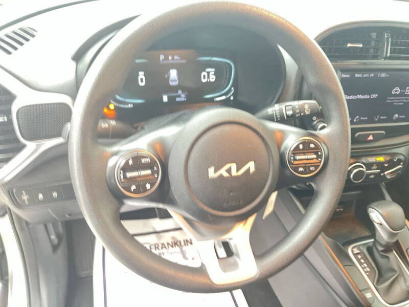 2024 Kia Soul LX