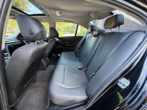 2016 BMW 3 Series 320i