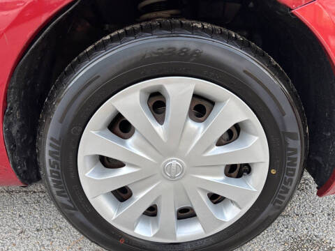 2014 Nissan Versa 1.6 S Plus