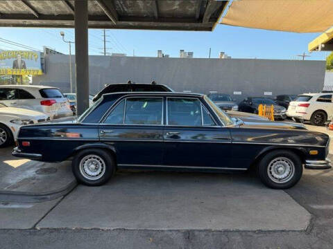 1972 Mercedes-Benz 280-Class