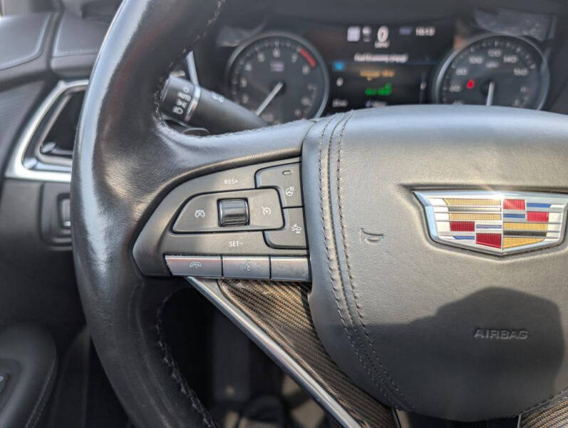 2021 Cadillac XT6 Premium Luxury
