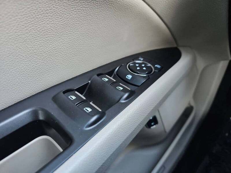 2017 Ford Fusion Energi SE Luxury