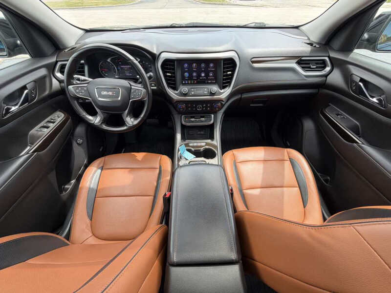 2020 GMC Acadia AT4