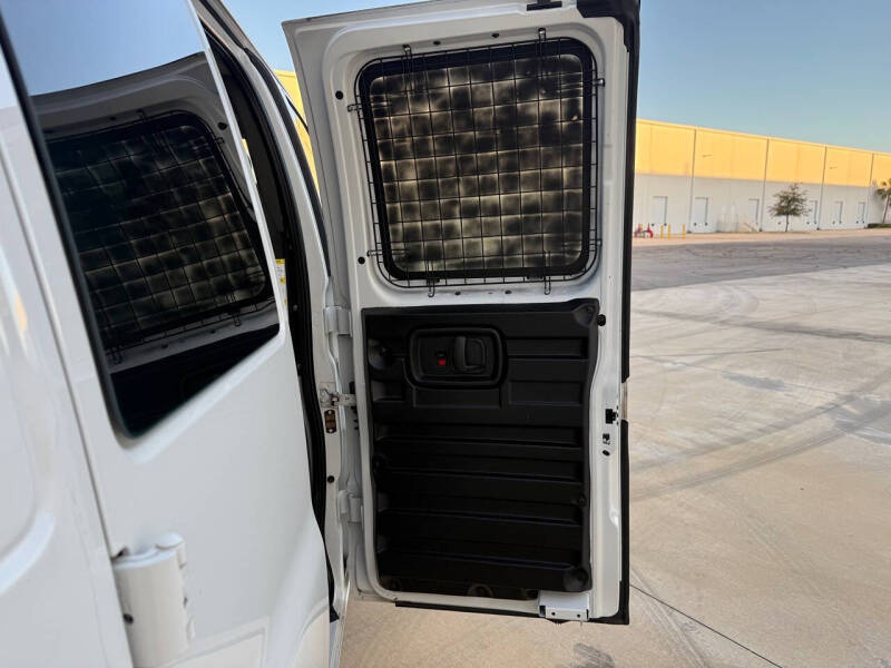 2019 Chevrolet Express 2500