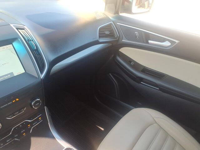 2020 Ford Edge SEL
