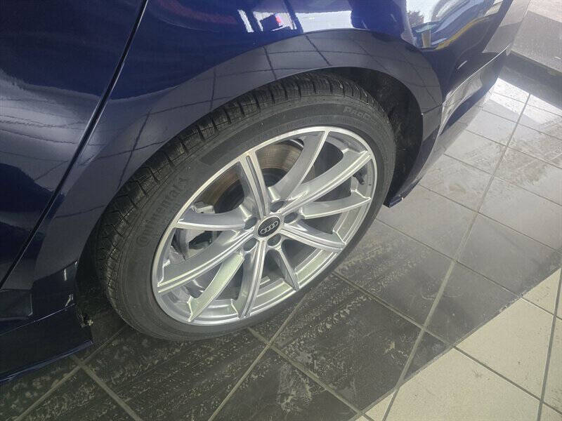 2025 Audi A5 Sportback quattro S line Premium 45 TFSI