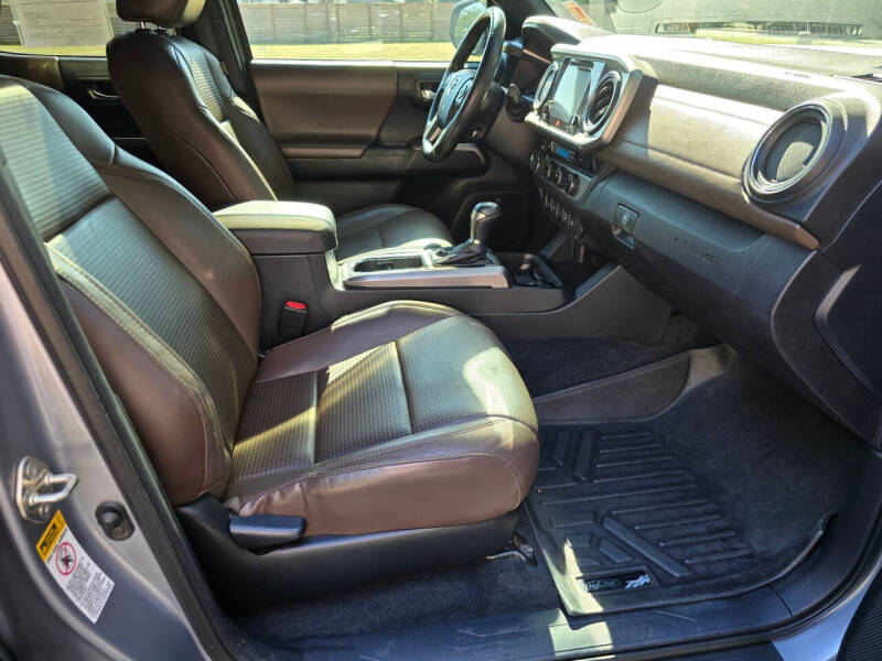 2017 Toyota Tacoma Limited