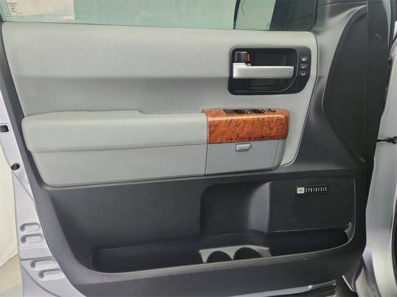 2018 Toyota Sequoia Platinum