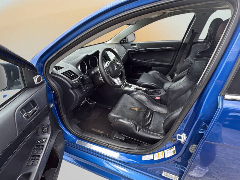 2012 Mitsubishi Lancer Evolution MR