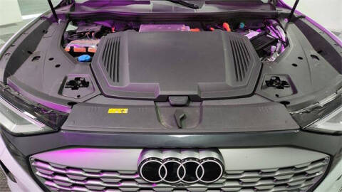 2024 Audi Q8 e-tron quattro Premium Plus