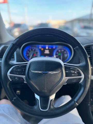 2016 Chrysler 300 C
