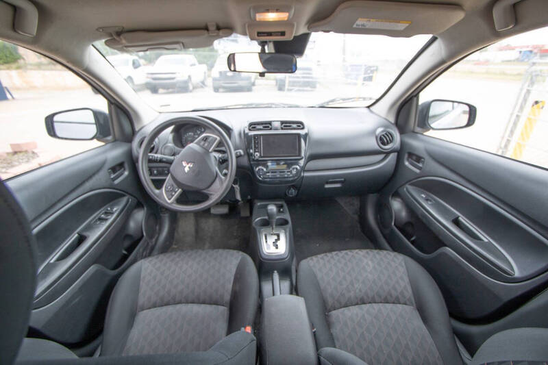 2024 Mitsubishi Mirage ES