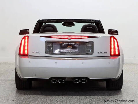 2005 Cadillac XLR