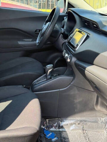 2023 Nissan Kicks S