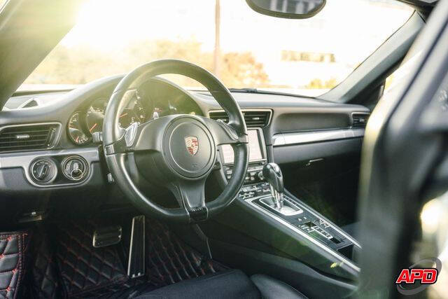 2013 Porsche 911 Carrera