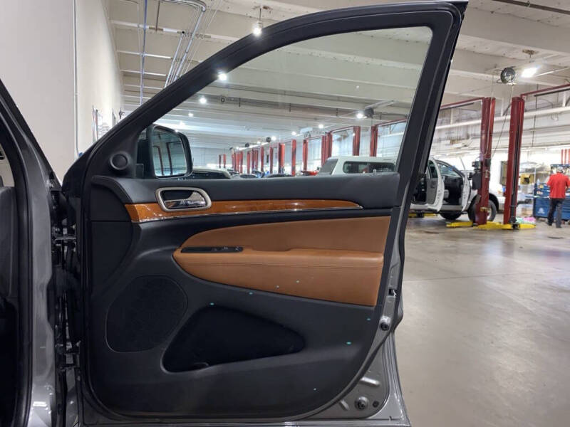 2013 Jeep Grand Cherokee Overland