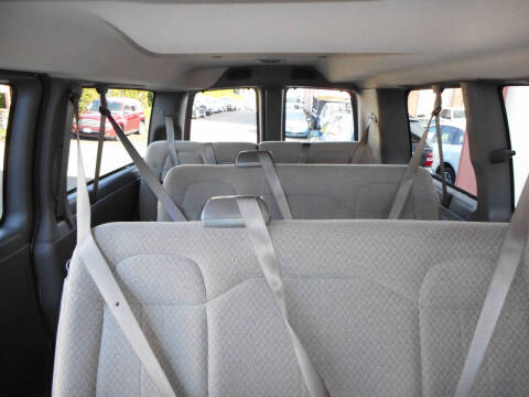 2017 Chevrolet Express LT 3500