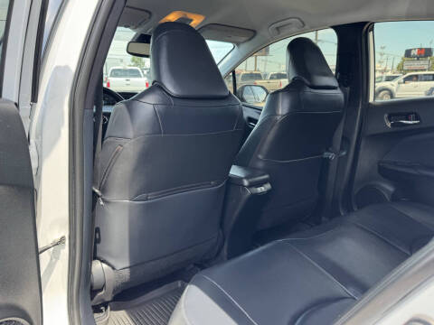 2022 Toyota Prius XLE AWD-e