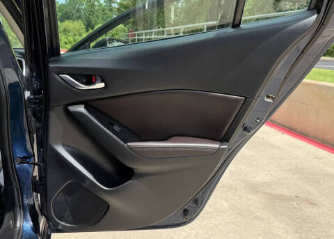 2017 Mazda MAZDA3 Touring
