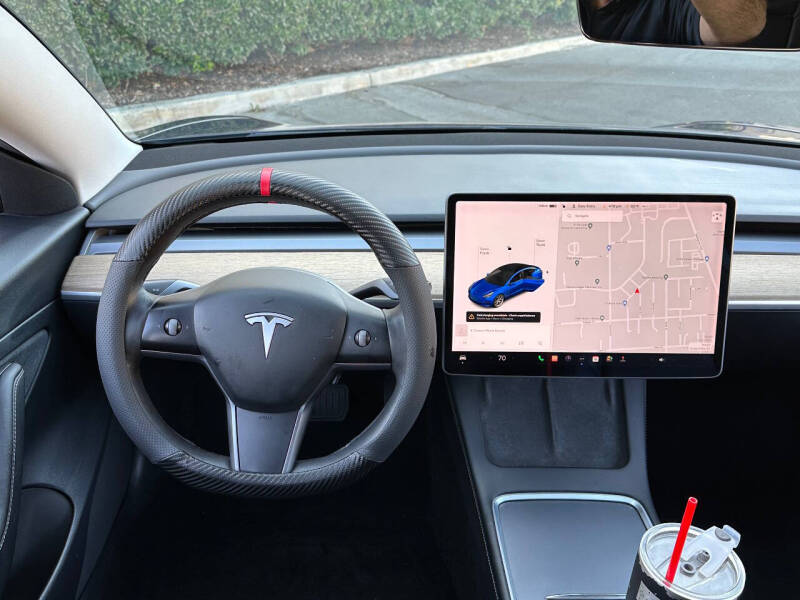 2021 Tesla Model 3 Base photo 3