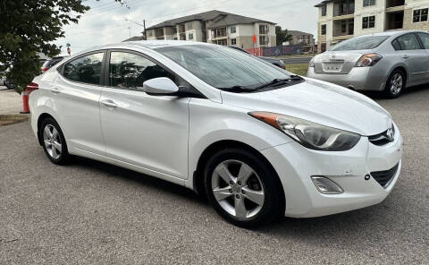 2013 Hyundai Elantra for sale at USA AUTO CENTER in Austin TX