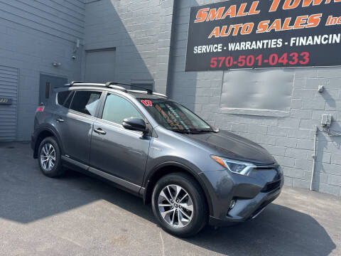 2017 Toyota RAV4 Hybrid XLE