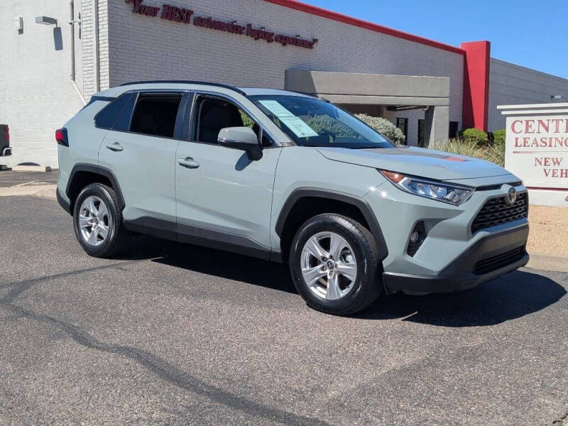 2021 Toyota RAV4 XLE