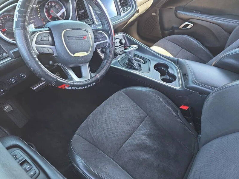 2017 Dodge Challenger GT