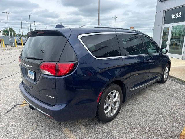 2017 Chrysler Pacifica Limited