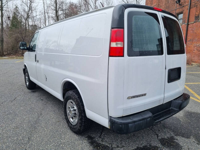 2012 Chevrolet Express 2500