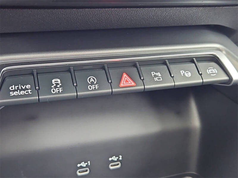 2025 Audi A3 quattro Premium 40 TFSI