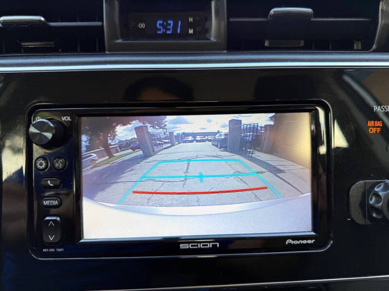 2016 Scion iM