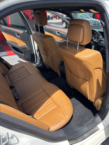 2011 Mercedes-Benz E-Class