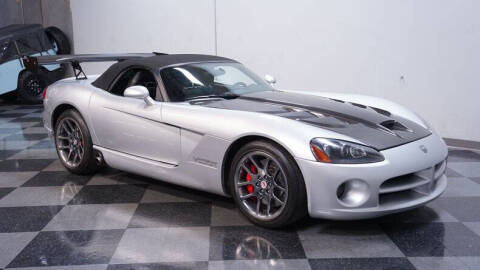 2005 Dodge Viper SRT-10