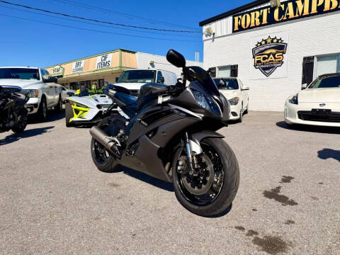 2016 Yamaha YZF-R6 (Matte Gray)