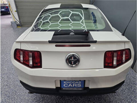 2011 Ford Mustang V6 Premium