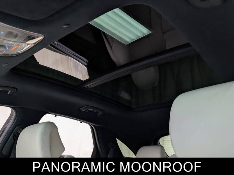 2025 Genesis Electrified GV70 Advanced