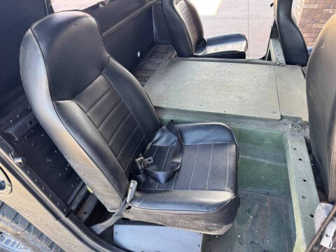 1987 AM General HMMWV