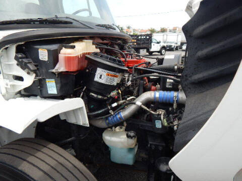 2016 Freightliner M2 106