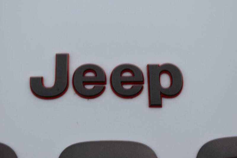 2017 Jeep Cherokee 75th Anniversary