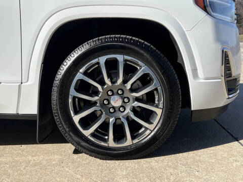 2020 GMC Acadia Denali