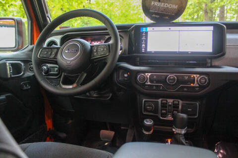 2025 Jeep Gladiator Sport S