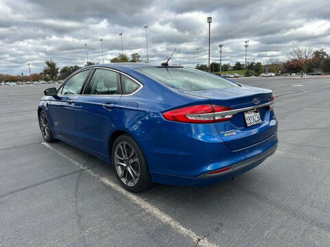 2017 Ford Fusion Energi SE Luxury