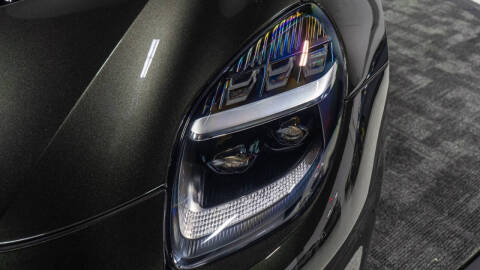 2025 Aston Martin Vanquish