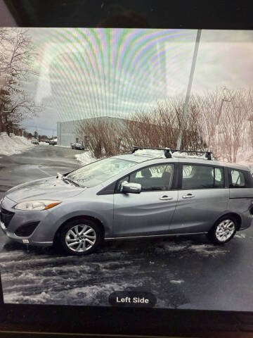 2013 Mazda MAZDA5 Sport