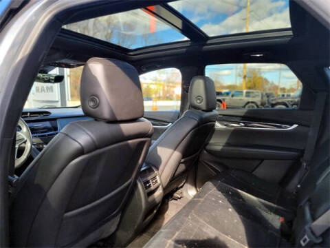 2020 Cadillac XT5 Premium Luxury