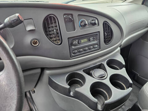 2008 Ford E-Series E-150