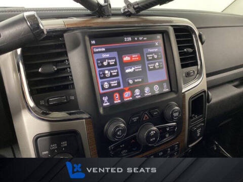 2016 RAM 3500 Laramie