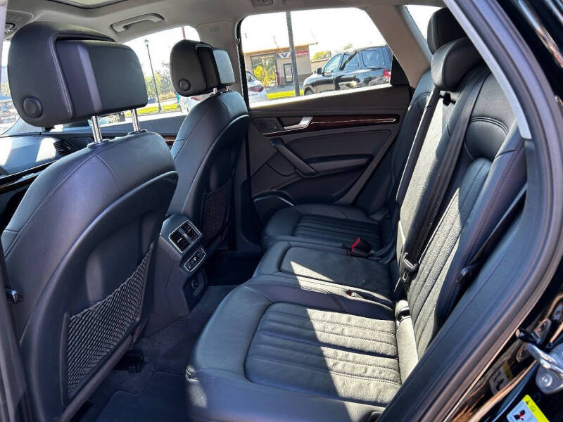 2018 Audi Q5 2.0T quattro Premium Plus