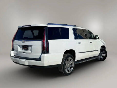 2019 Cadillac Escalade ESV Luxury